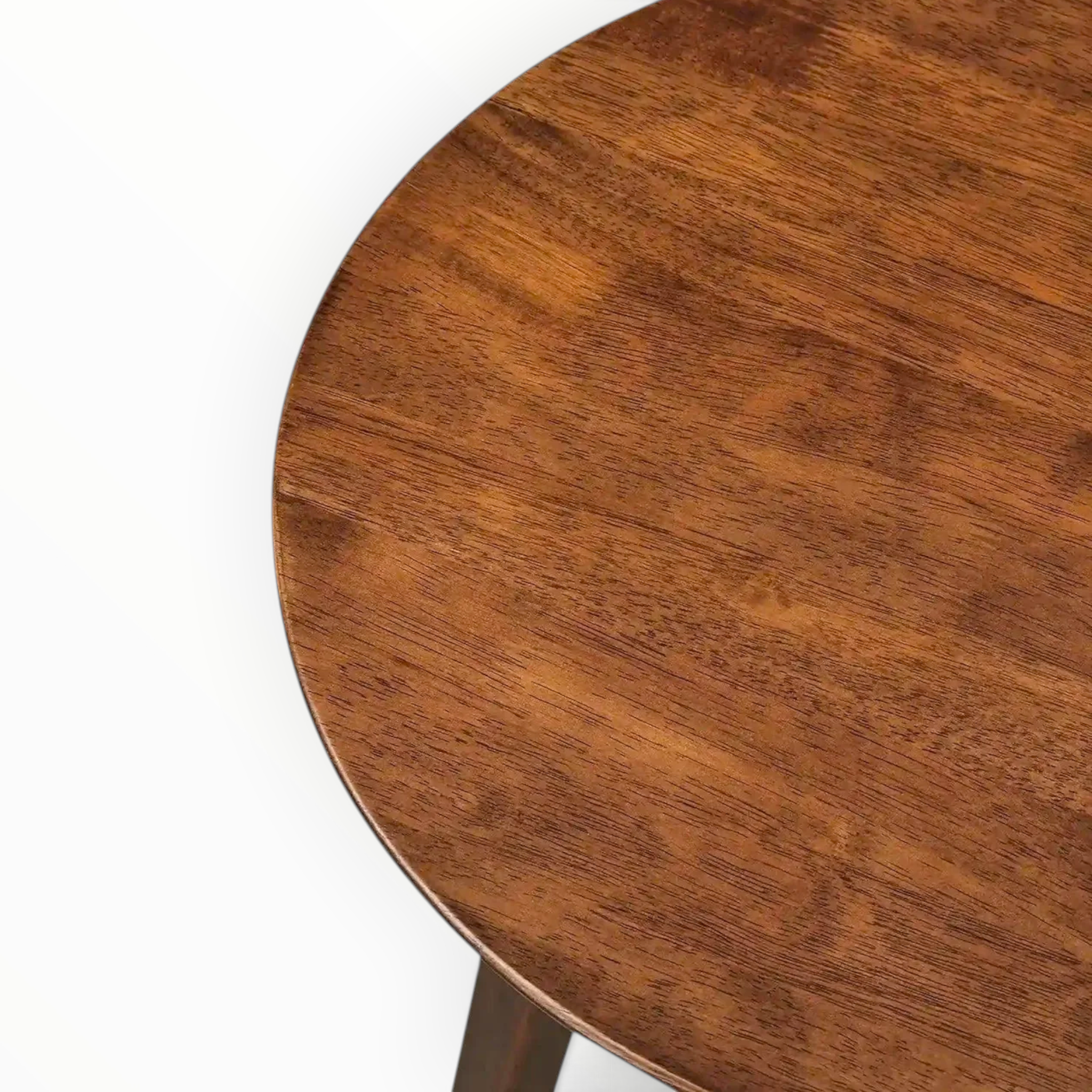 Freya Side Table – Close-Up of Round Teakwood Tabletop and Grain Detail